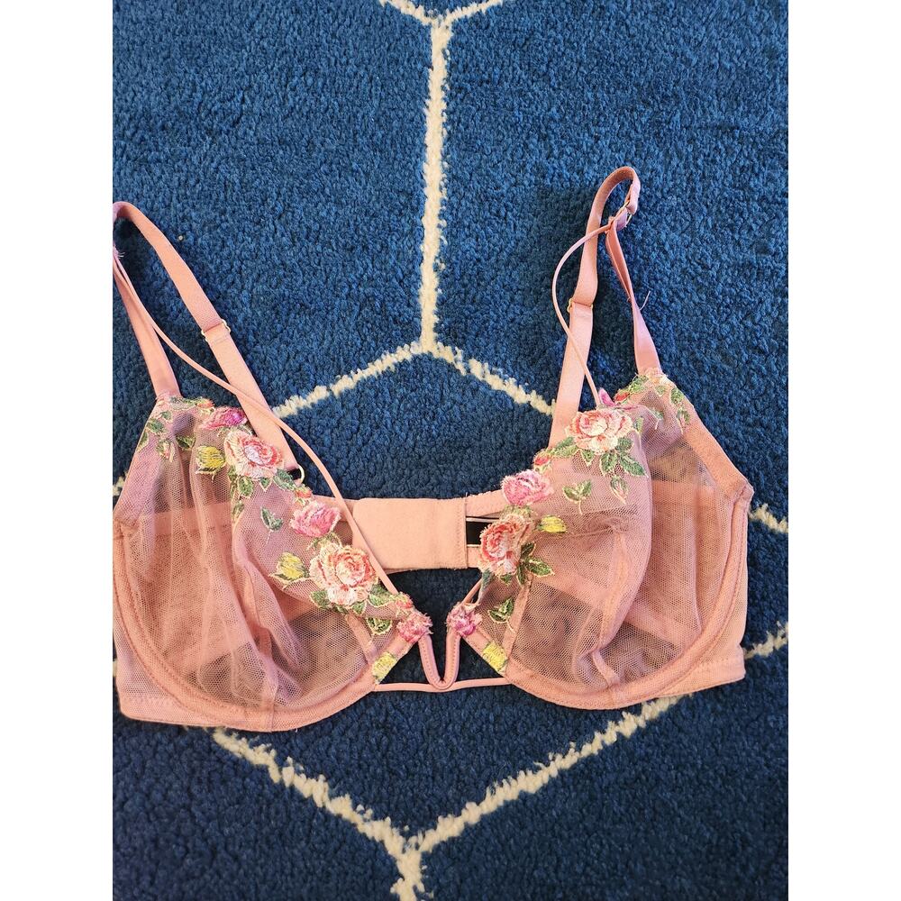 Victoria Secret Women's Embroidered Floral Light Support Bra- 34D